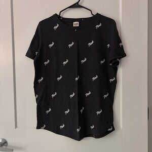 Victoria’s Secret Pink logo T-shirt